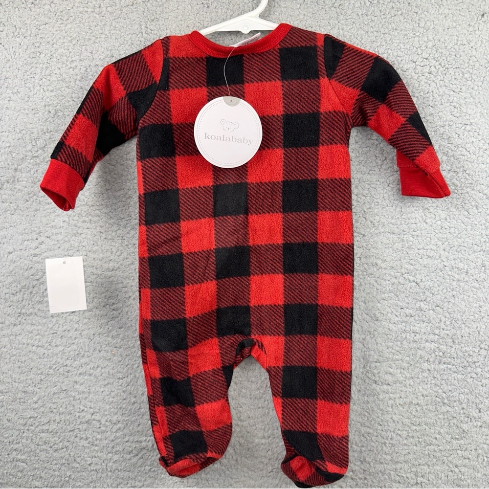 Koala Baby Infant 6-9 Months Red Black Checkered Reindeer Footie Romper NWT - Picture 2 of 3